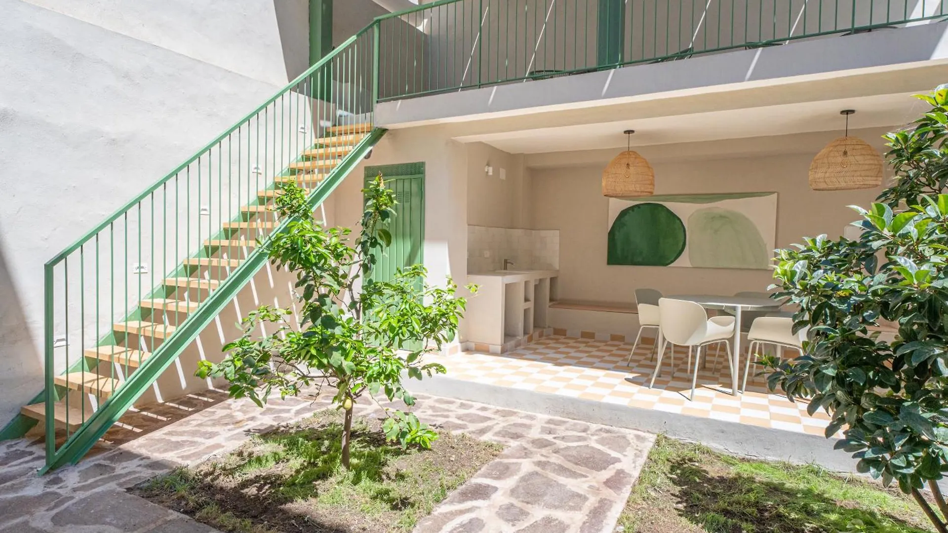 הקונטקטים של Green Guest House Alghero